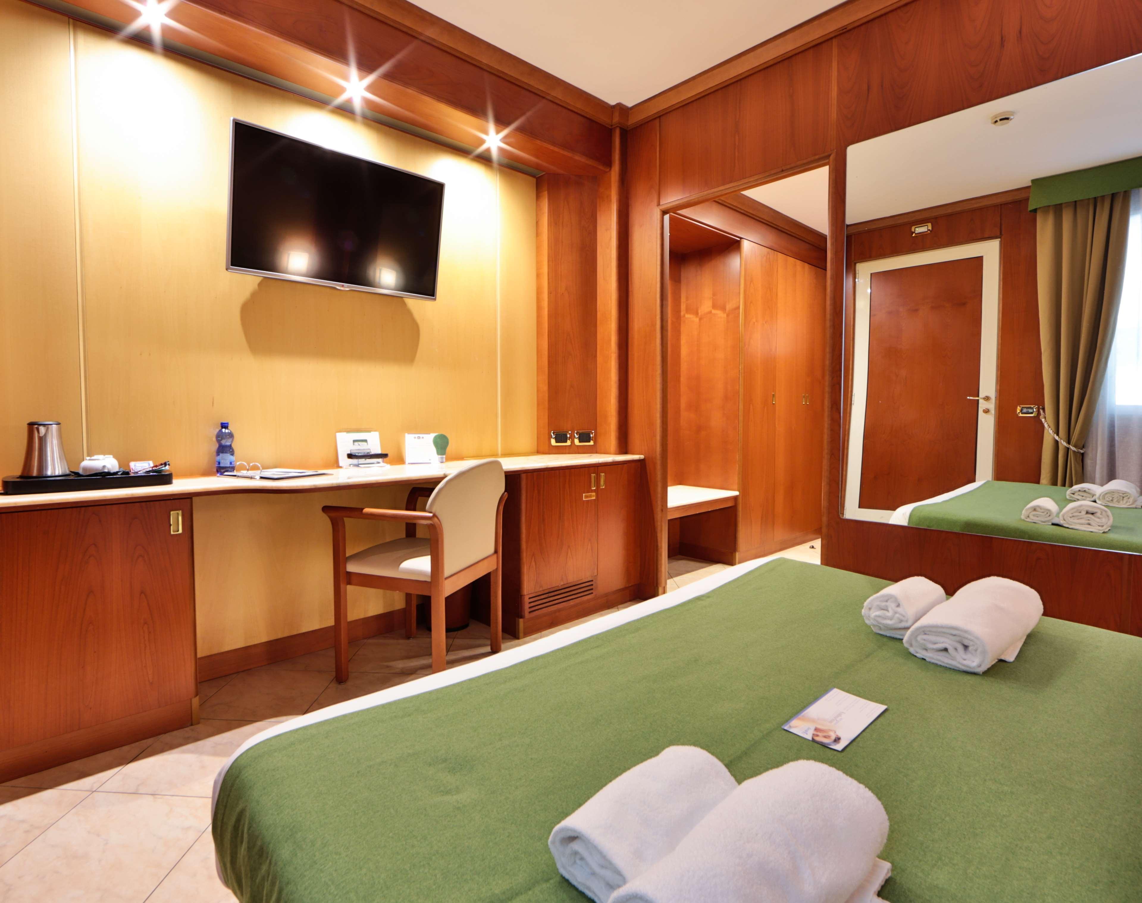 Best Western Hotel Anthurium Santo Stefano al Mare Extérieur photo